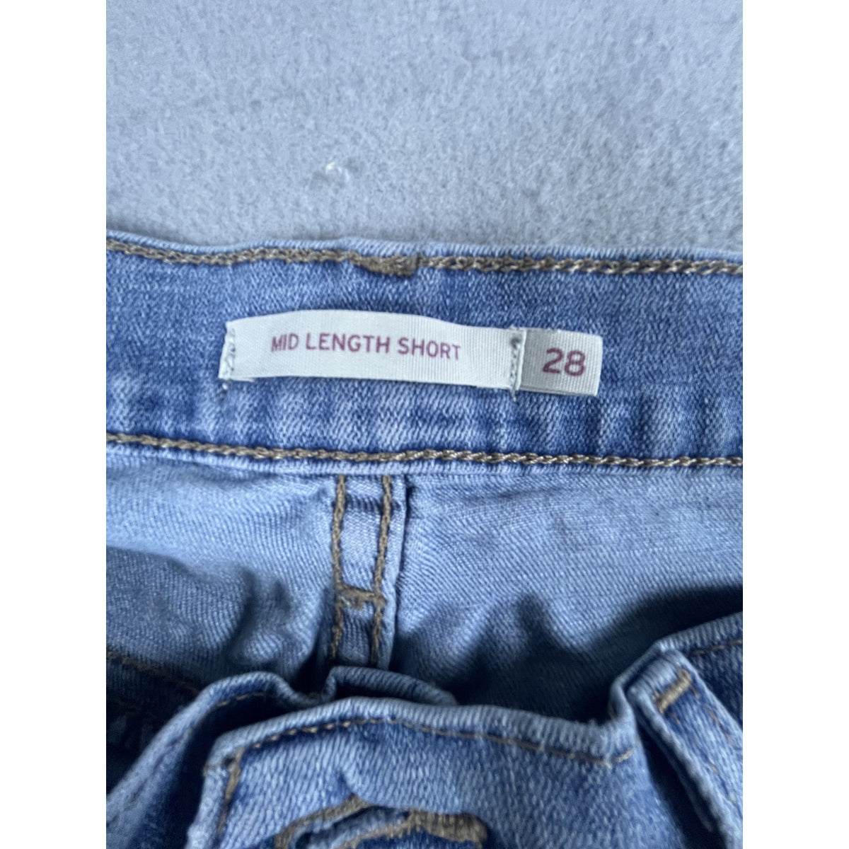 Levi's Mid Length Denim Shorts - 28