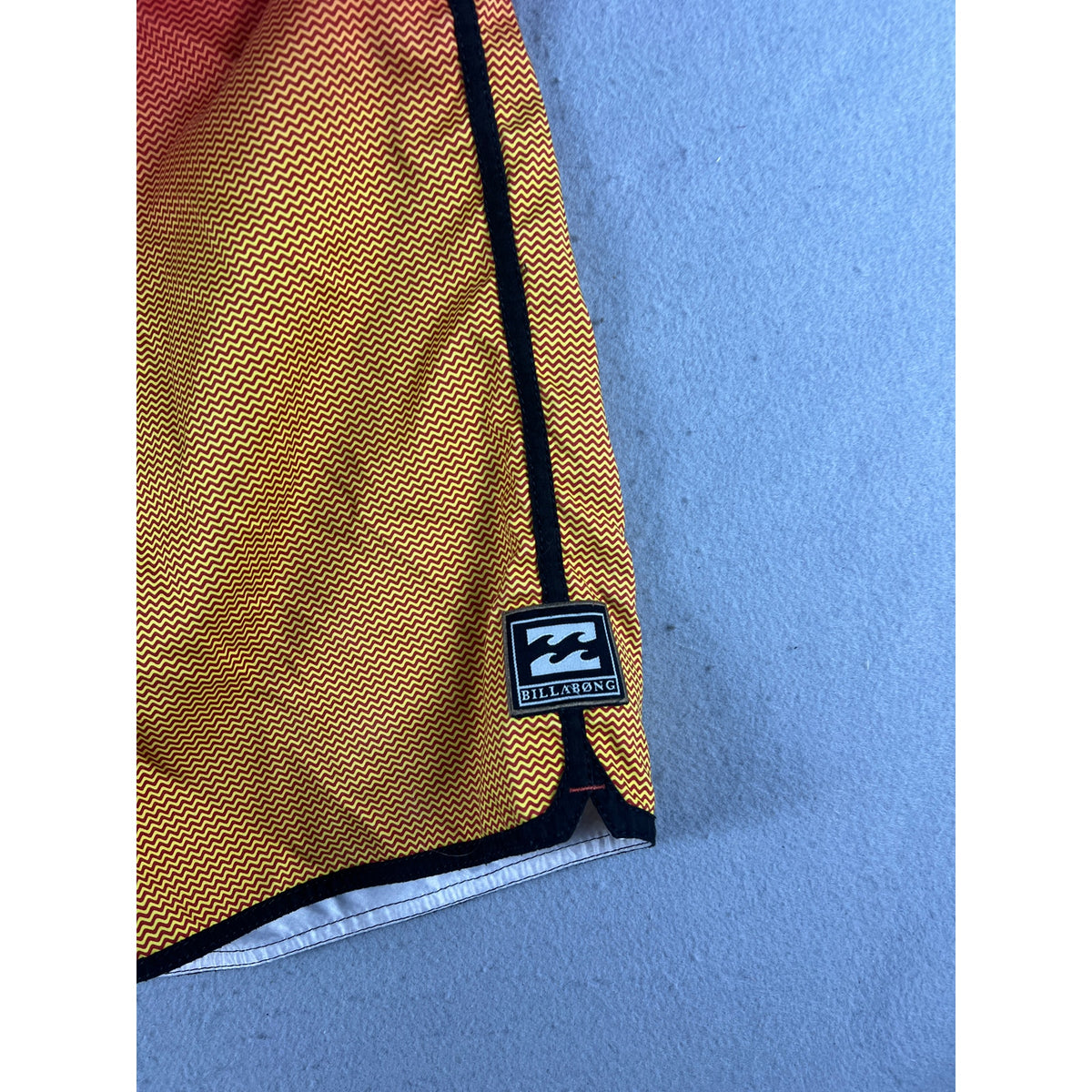 Billabong Ombre Chevron Board Shorts - 36