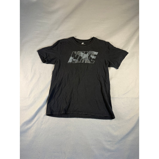 The Nike Camo Logo Tee - S