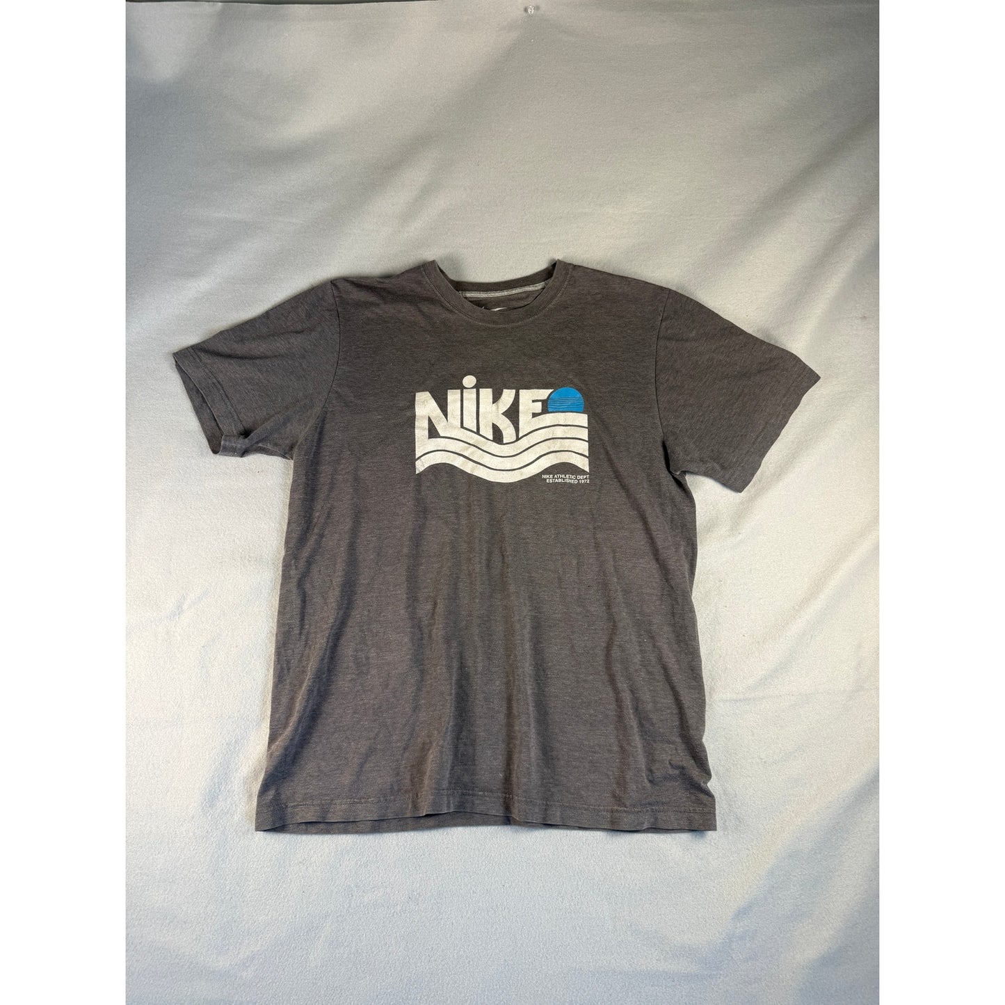 Nike Athletic Dept Sunset Graphic T-Shirt - L