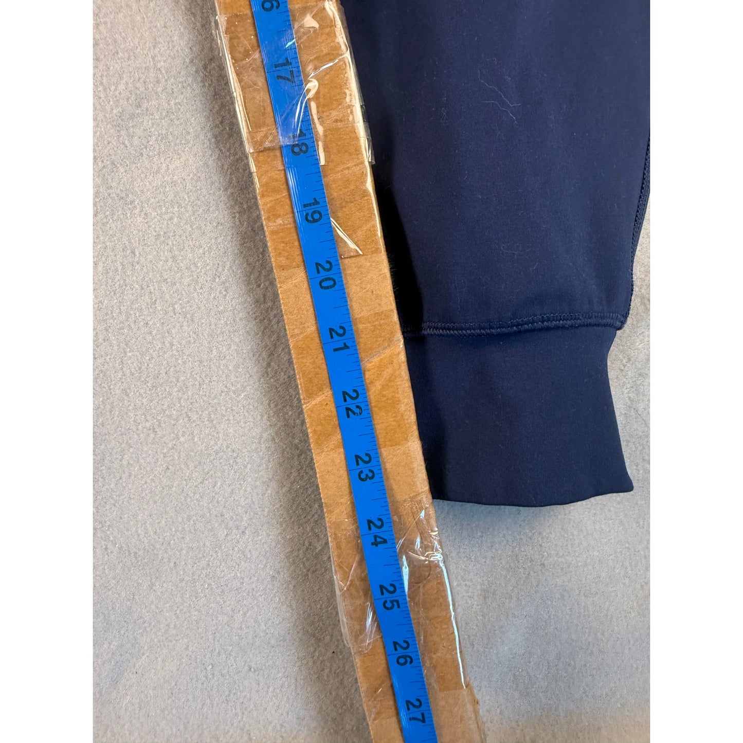 Champion Cropped Joggers - L