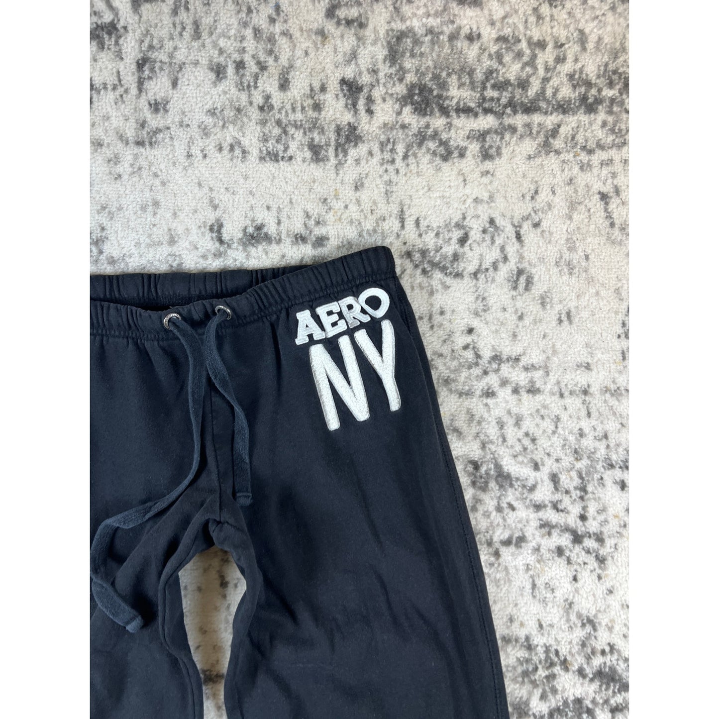 Vintage Y2K Aeropostale Jogger Women 27x24 Black Tapered Aero NY Spellout Lounge