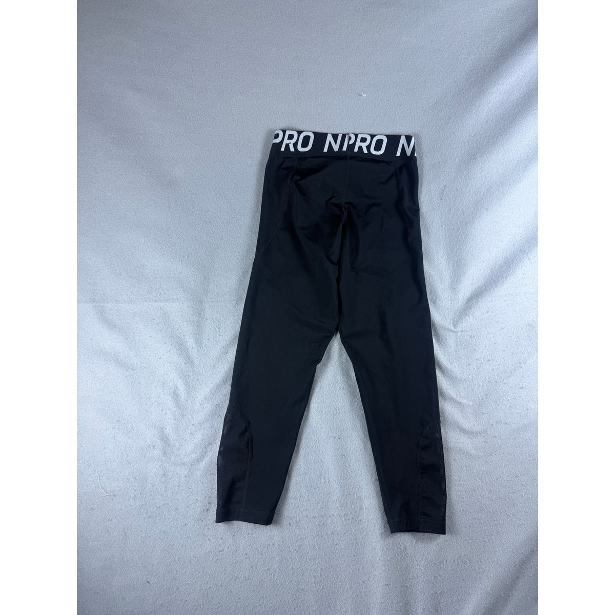 Nike Pro Dri-FIT Cropped Leggings - M