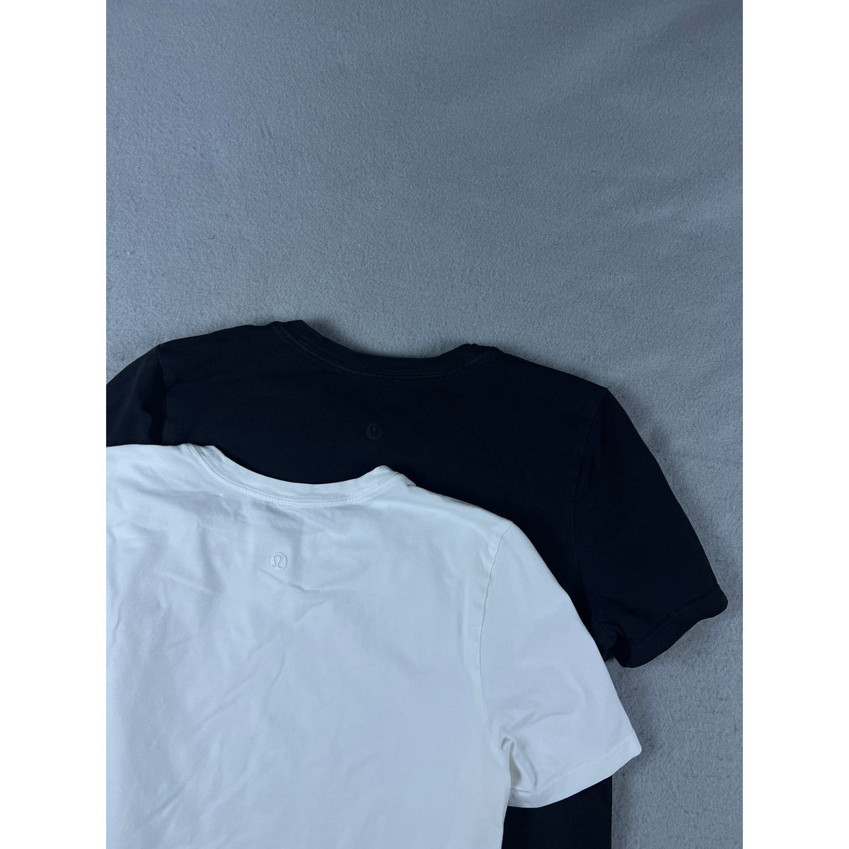 Lululemon Love Curved-Hem Crewneck T-Shirt Set Youth - L Pima Cotton