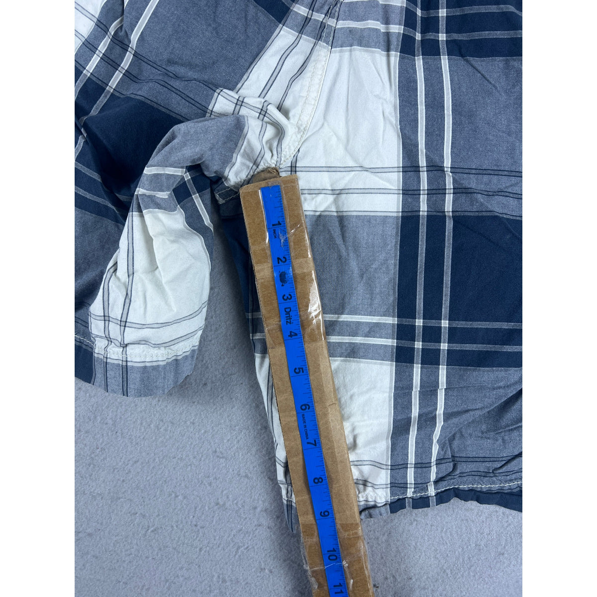American Eagle Plaid Shorts - 31