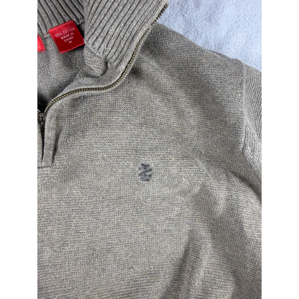 IZOD Quarter Zip Preppy Sweater - M