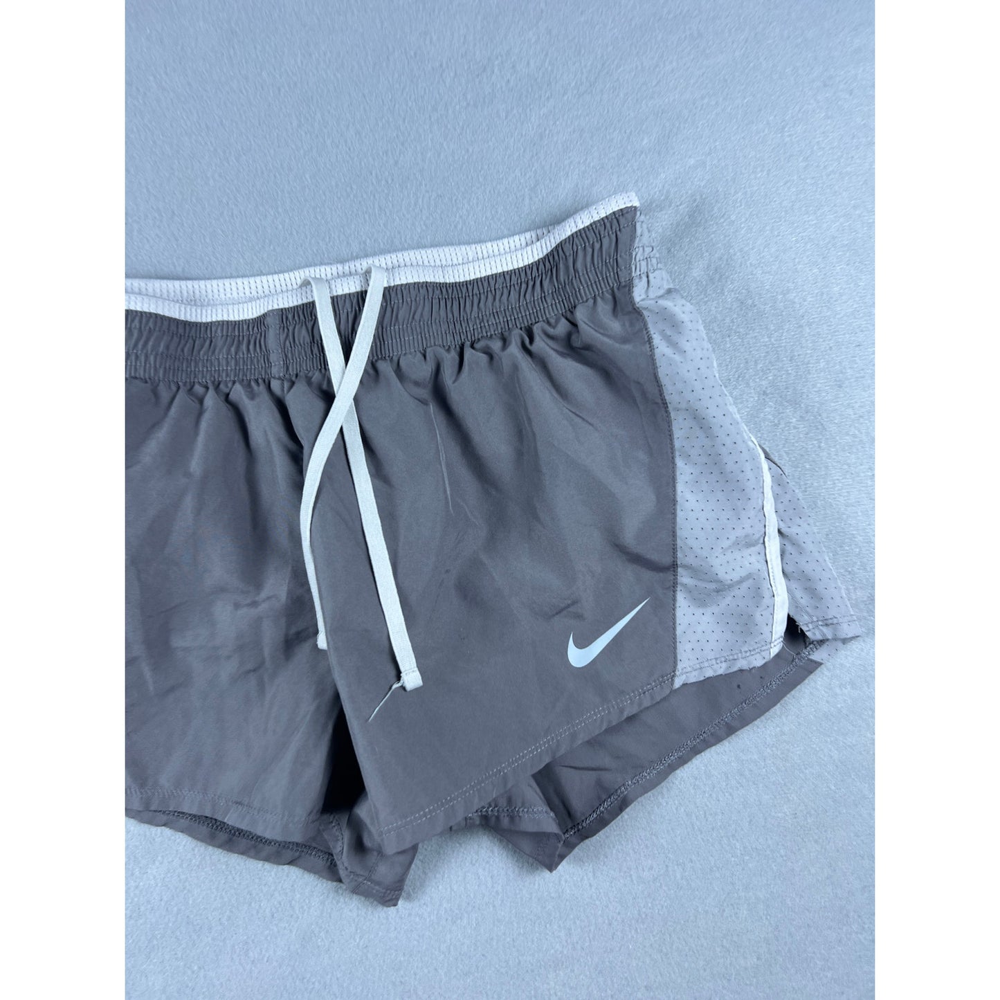 Nike Shorts Womens M Gray 3 In Running Athletic Lined Pockets Breathable