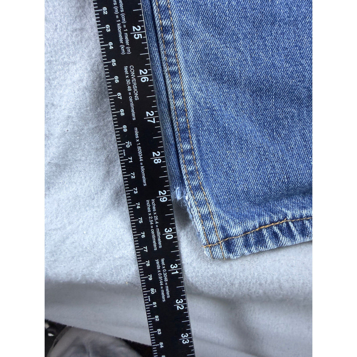 Levi's 550 Relaxed Fit Jeans - 50x32