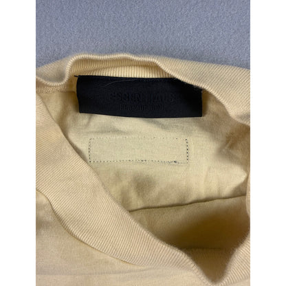 Fear of God Essentials T-Shirt - L