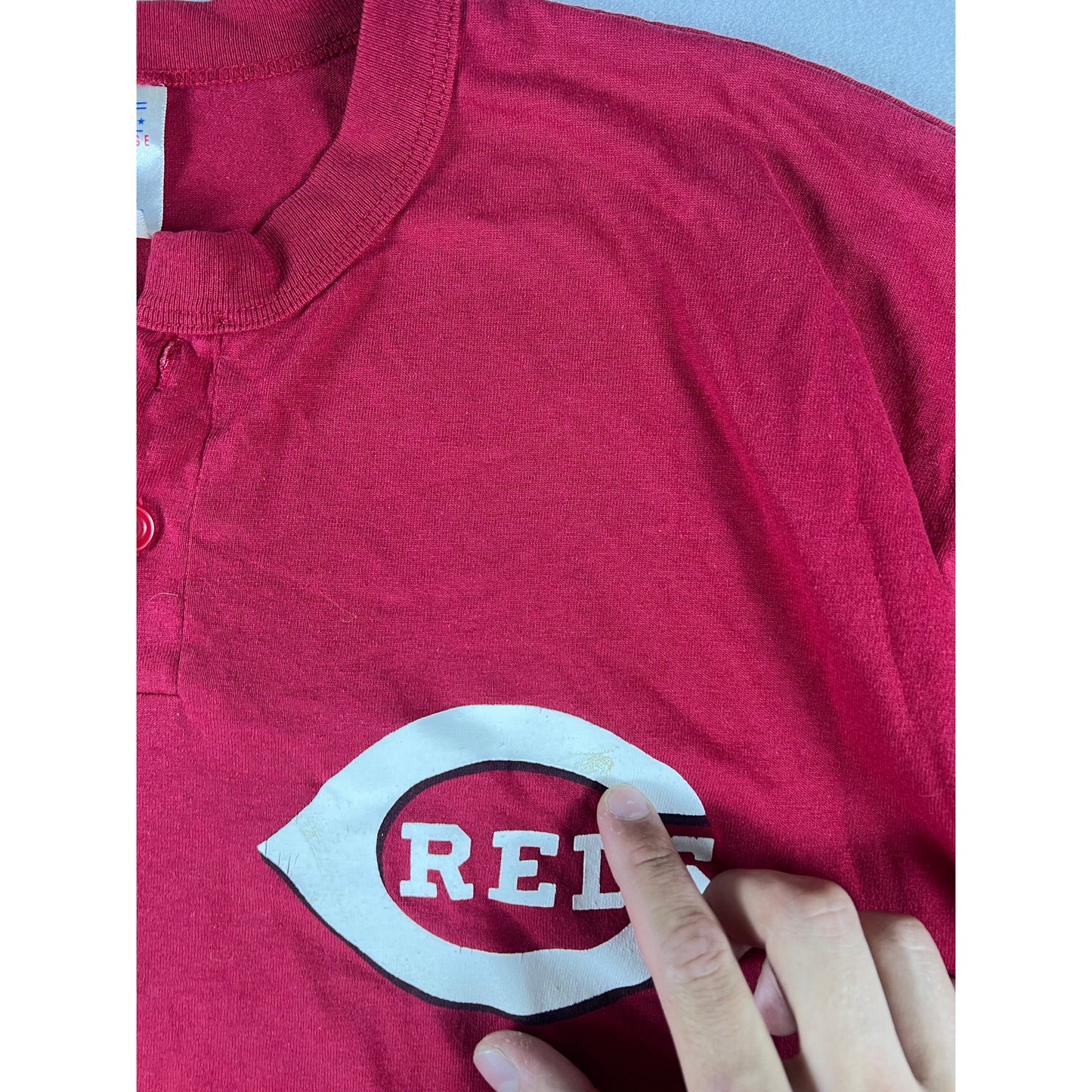 Vintage Cincinnati Reds Henley Shirt - XL Red