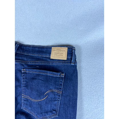 Levi Strauss Signature Mid-Rise Bootcut Jeans - 14