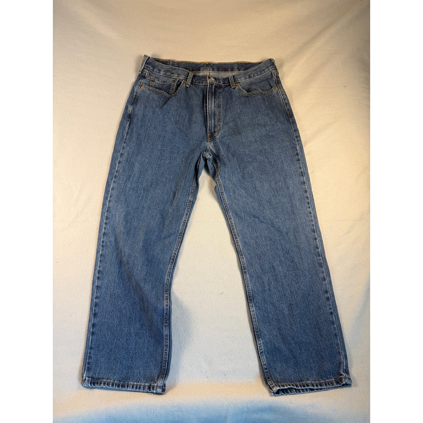 Levi's 550 Relaxed Fit Jeans - 38x30