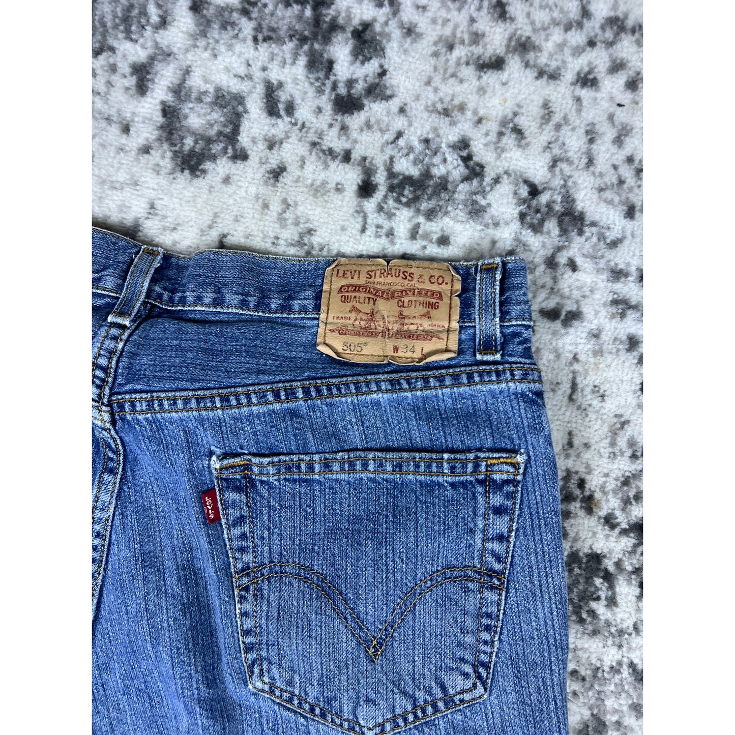 VTG Levi's 505 Denim Shorts - 34