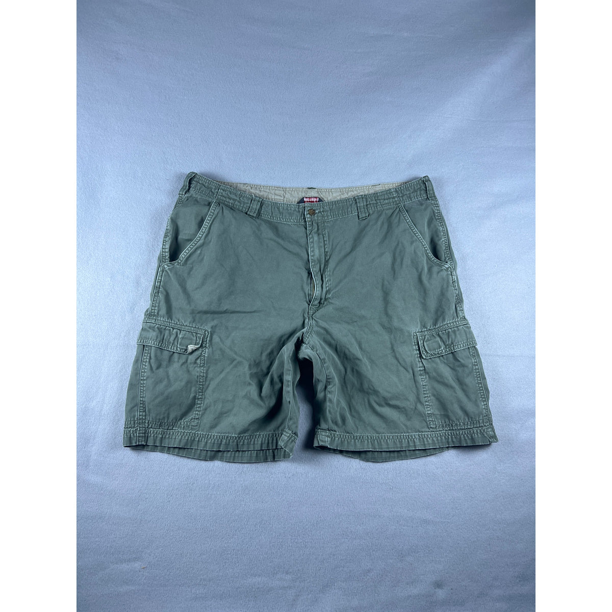 Vintage Woolrich Cargo Shorts - 38