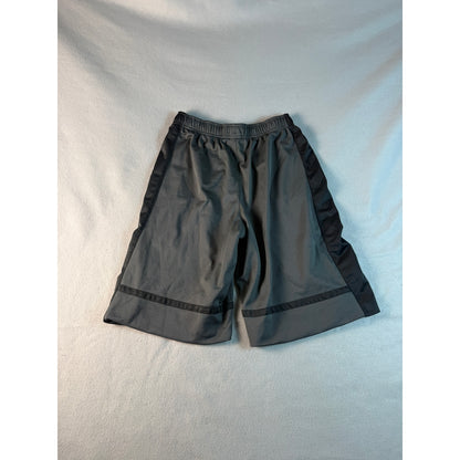Nike Basketball Shorts Boys - XL