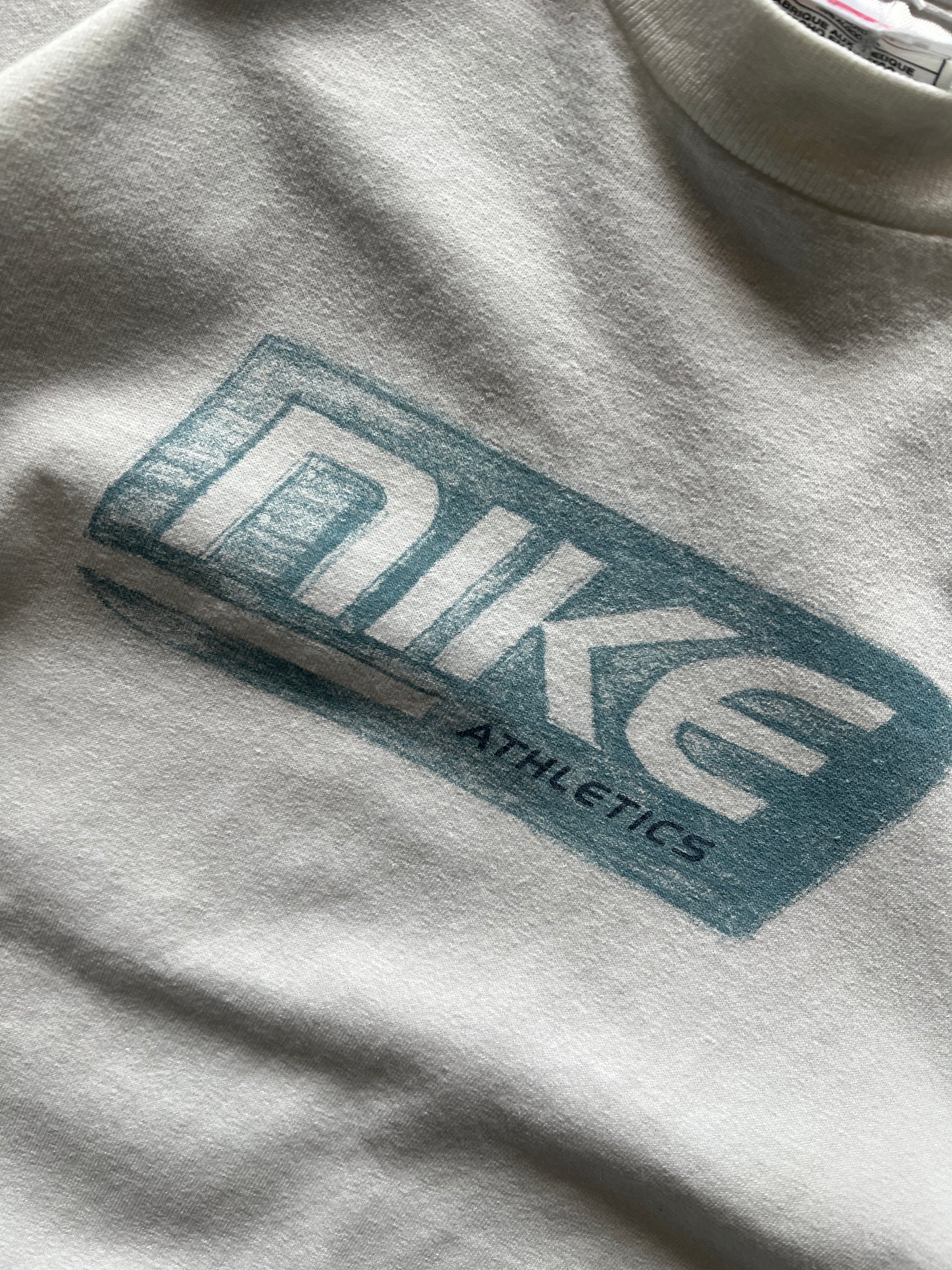 Vintage White Nike Athletics Spellout Shirt - S