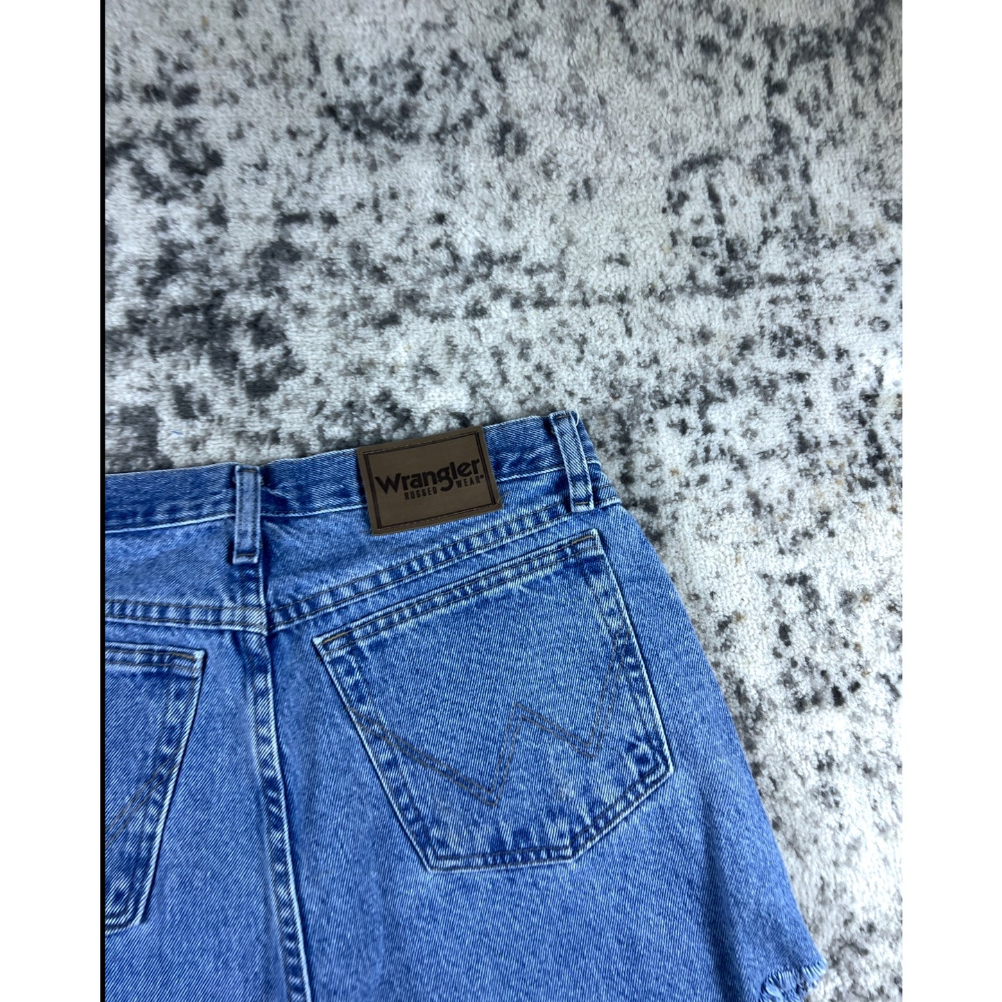 Vintage Daisy Duke Denim Shorts - 32