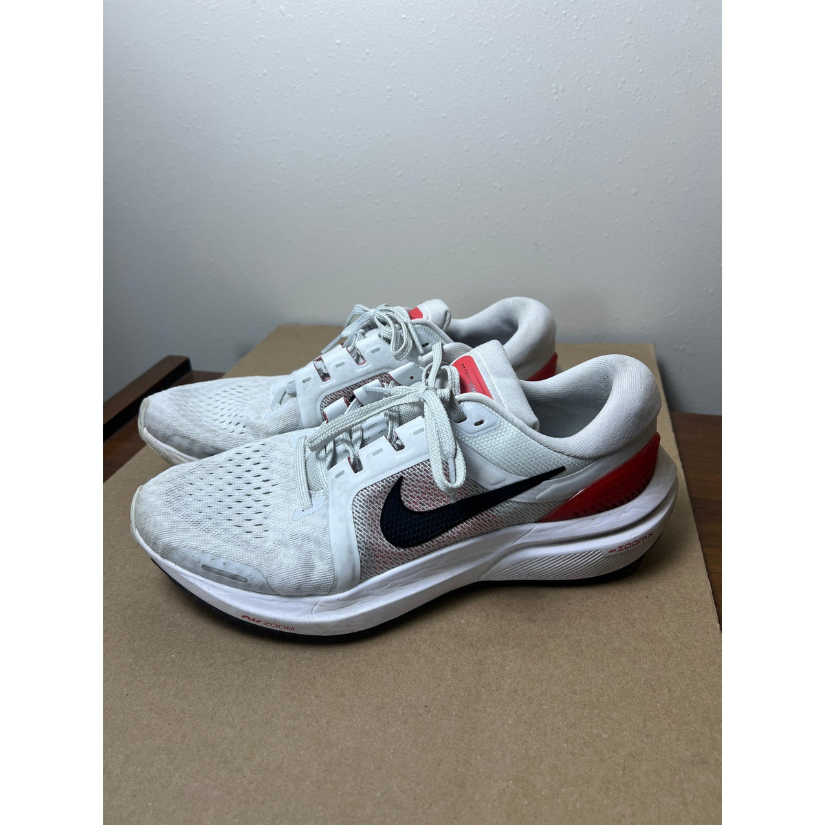 Nike Air ZoomX Vomero 16 Road Running Shoes Womens - 8