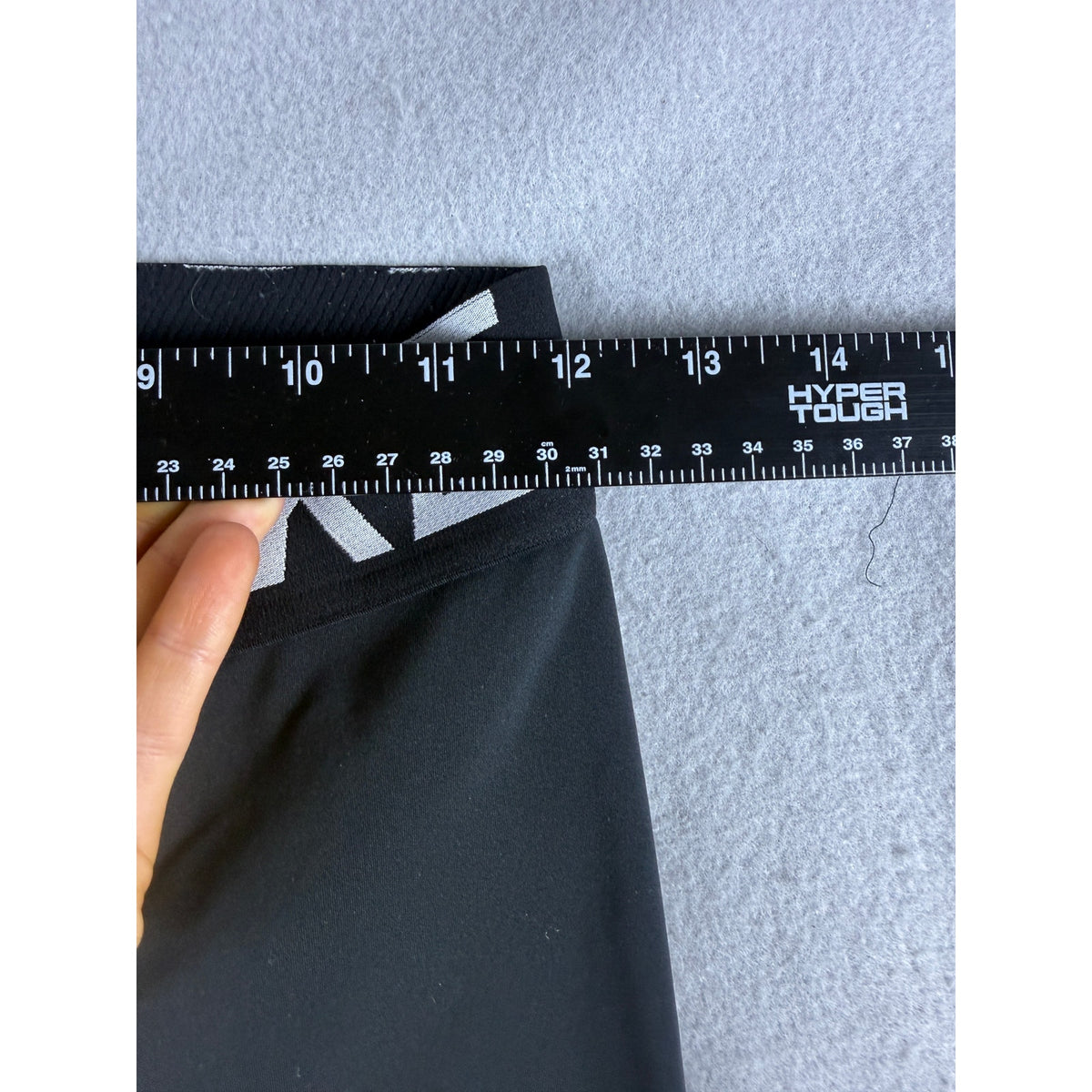 Nike Pro Dri-FIT Cropped Leggings - M