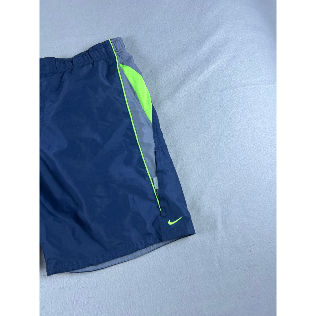 Nike Board Shorts Swim Trunk - L