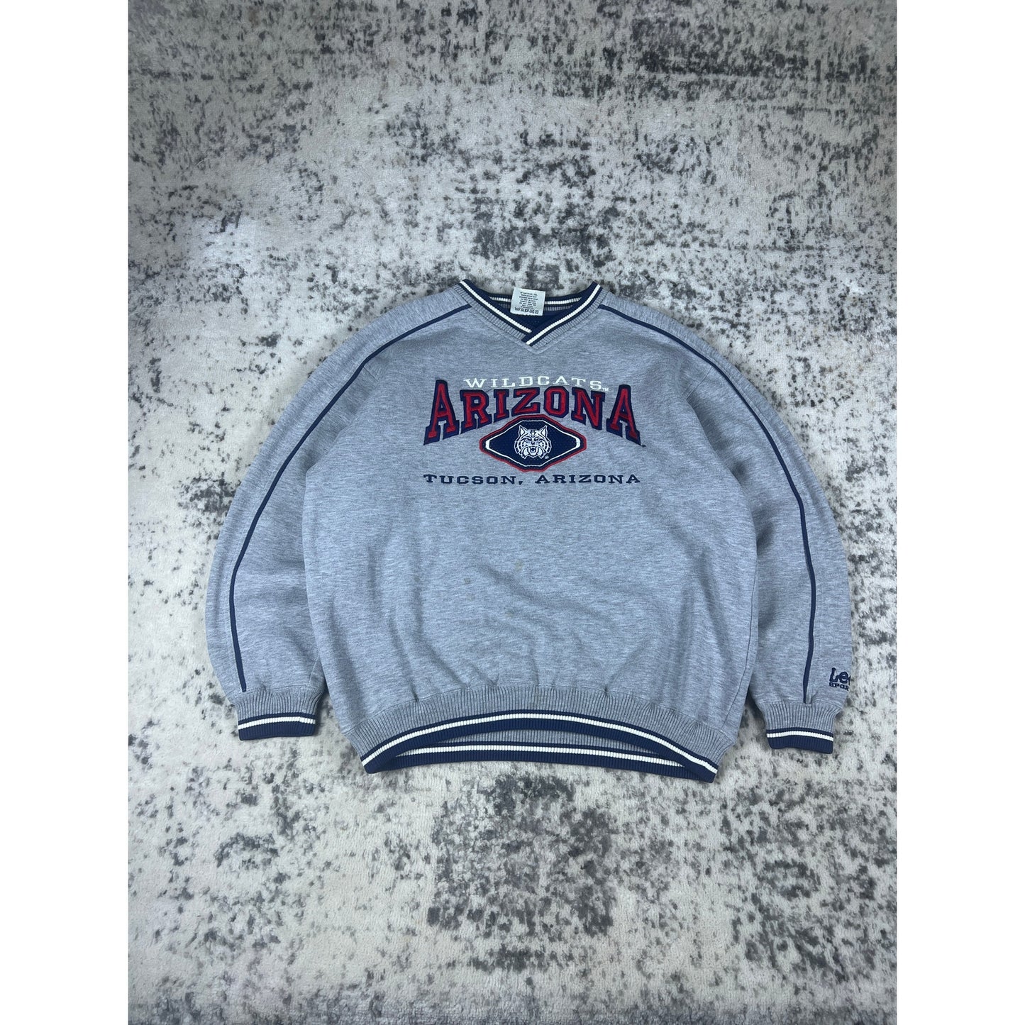 VTG Arizona Wildcats Spellout Crewneck - L