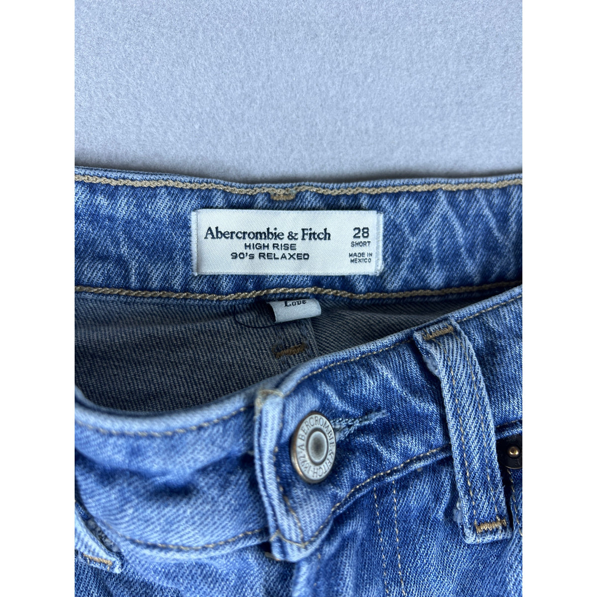 Abercrombie & Fitch High Rise 90s Relaxed Jeans Womens - 28S