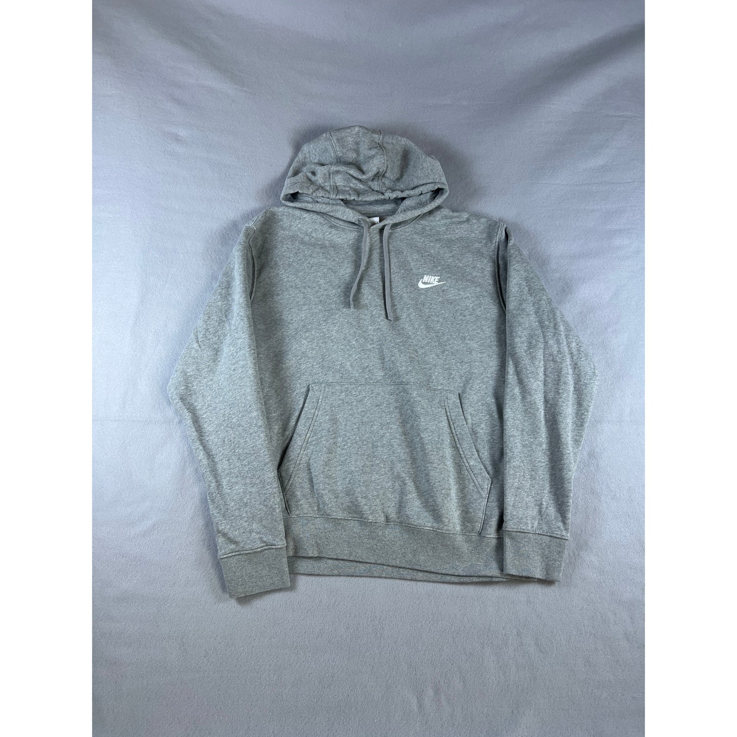 Nike Club Fleece Hoodie Mens L Gray Minimalist Lined Sweatshirt Athleisure Sport
