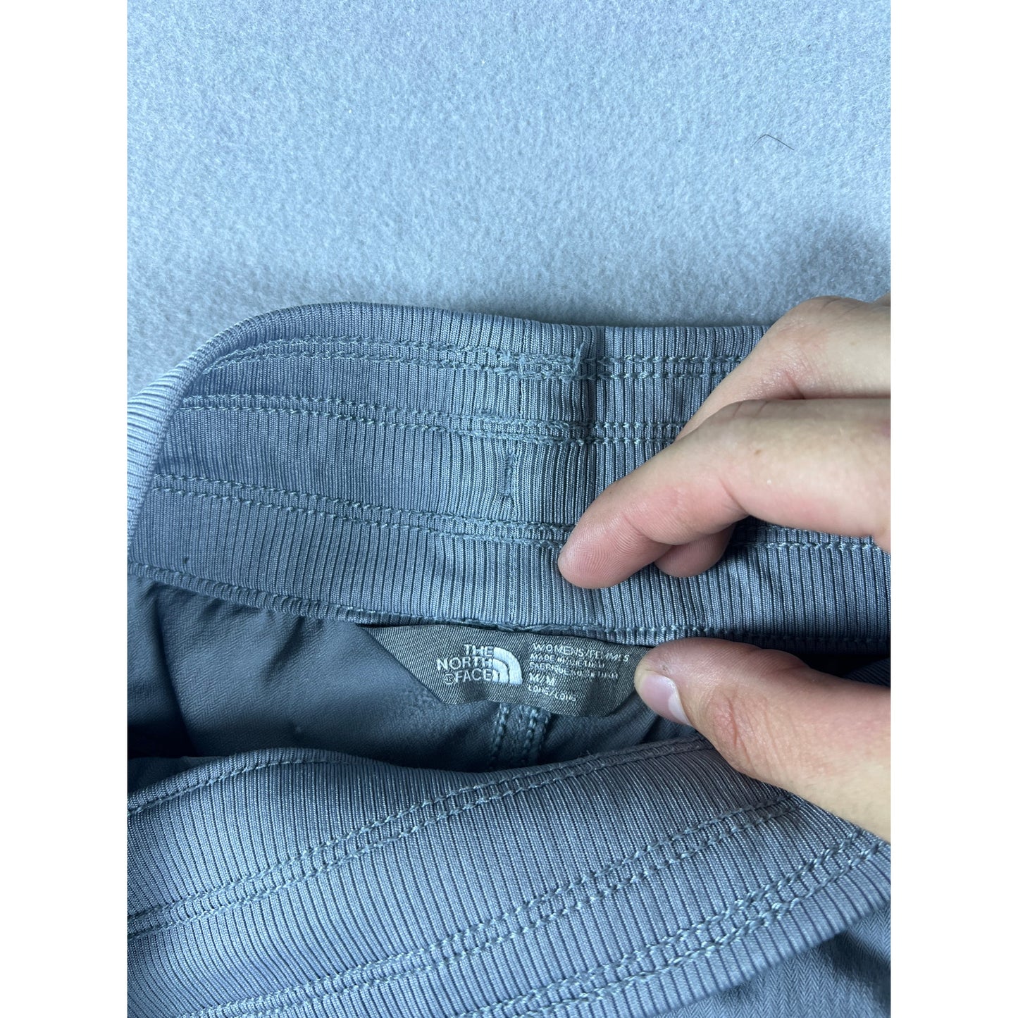 The North Face Aphrodite 2.0 Shorts Womens - M Long