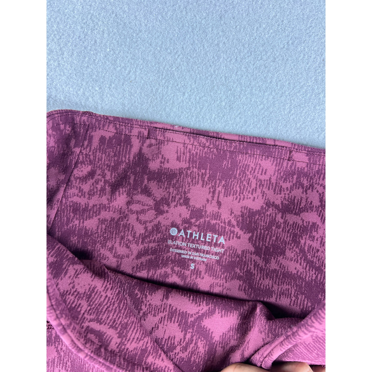 Athleta Elation Textured Tight Leggings - S
