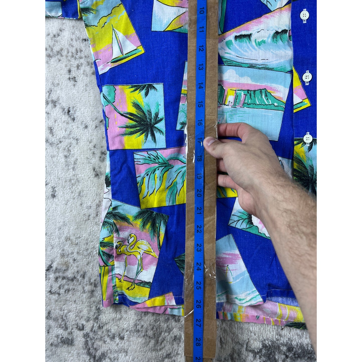 Vintage 80s Hawaiian Button Up Shirt - L
