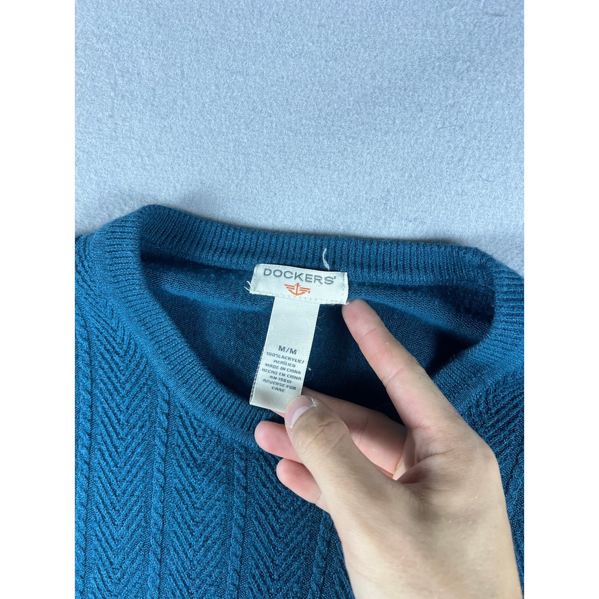 Dockers Cable Knit Sweater - M