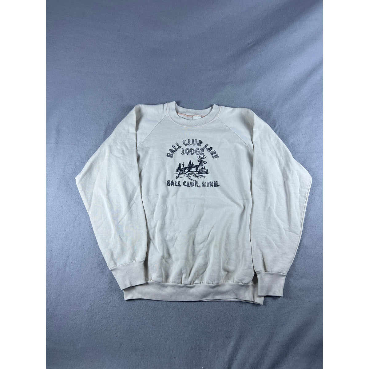 Vintage Ball Club Lake Lodge Minnesota Sweatshirt - M