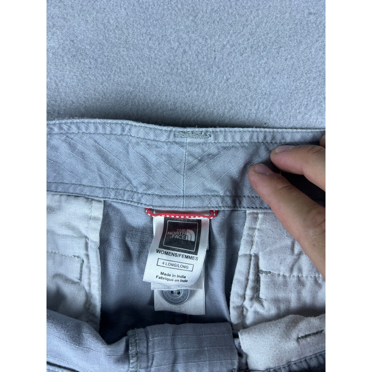The North Face Cargo Shorts Womens - 4L