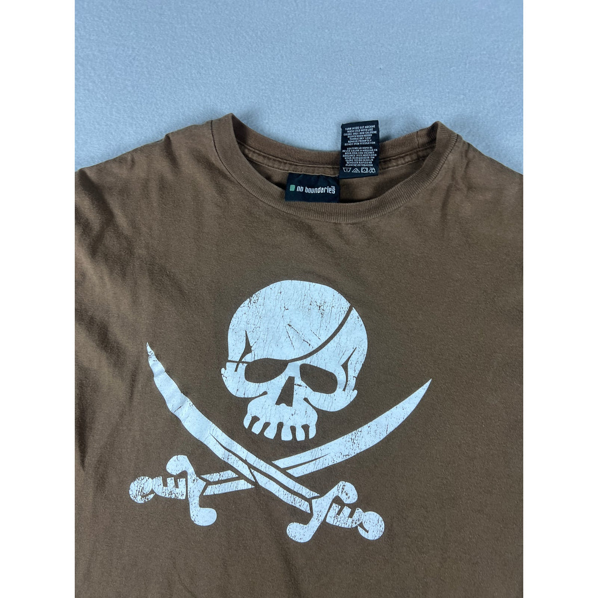 Skull Crossbones T-Shirt - M