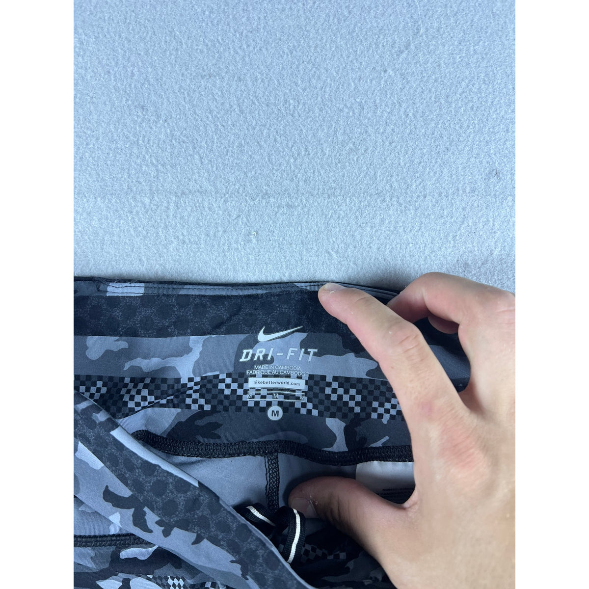 Nike Camo Dri-Fit Leggings Womens - M