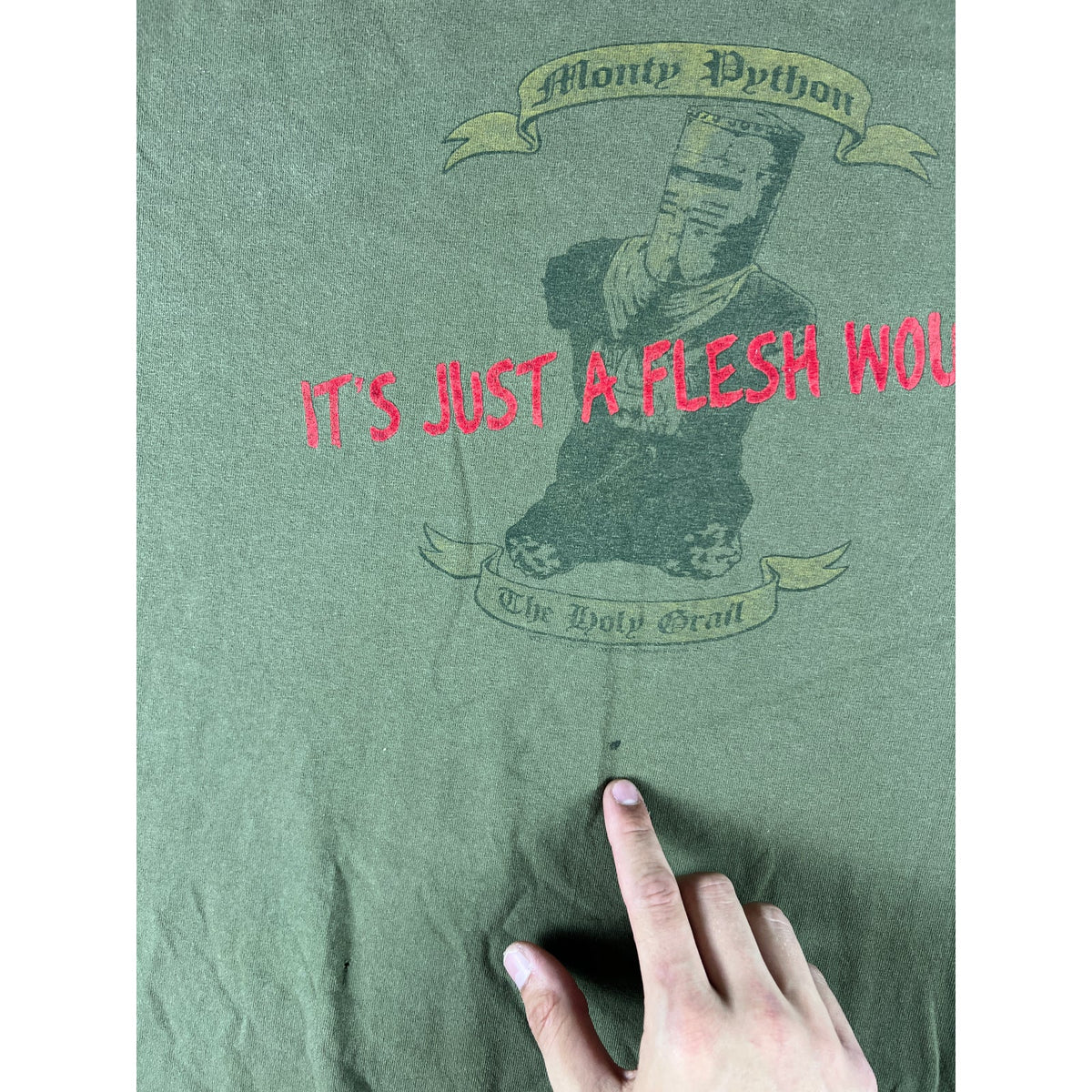 Vintage Monty Python Holy Grail Flesh Wound T-Shirt - XL