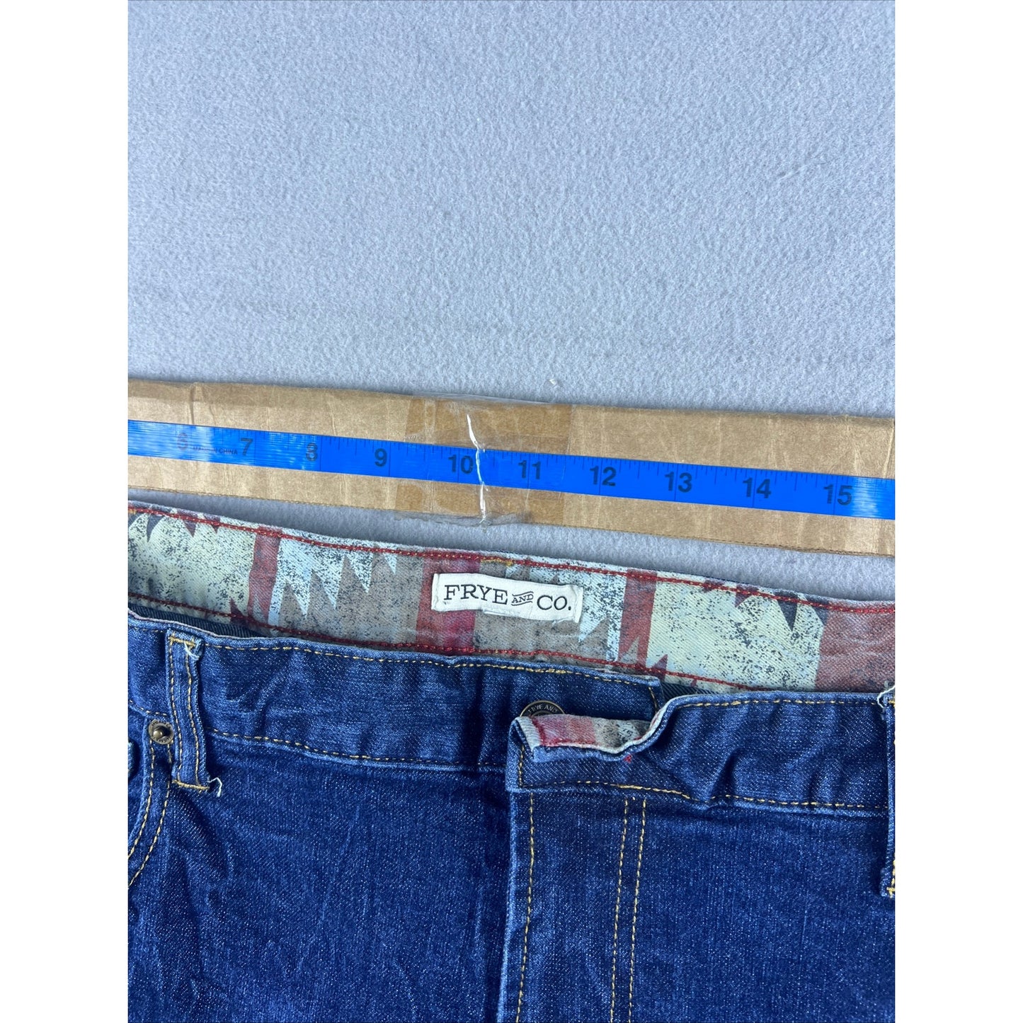 Frye and Co Distressed Denim Jeans - 44x30