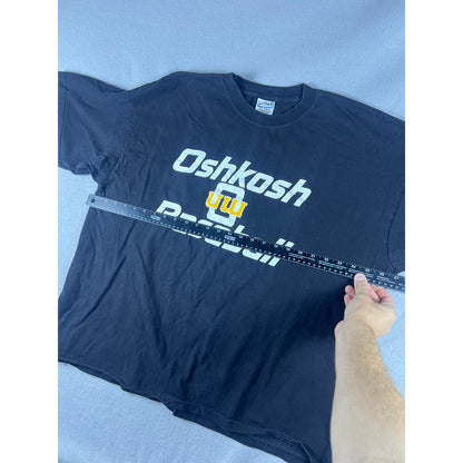 Vintage UW Oshkosh Louisville Slugger T-Shirt - XXL