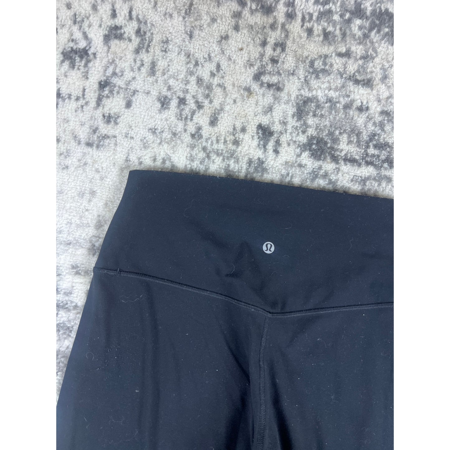 Black Lululemon High Rise Ankle Leggings - 8