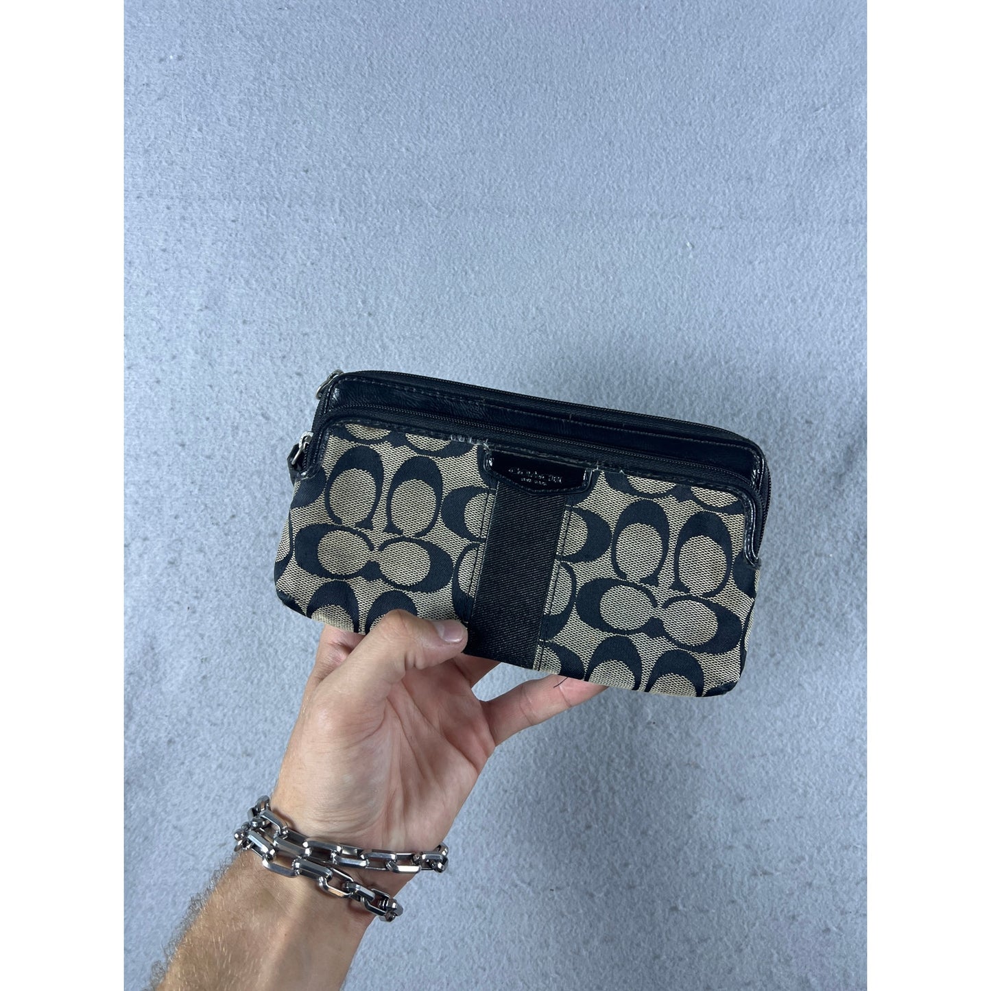Coach Signature C Wristlet Wallet