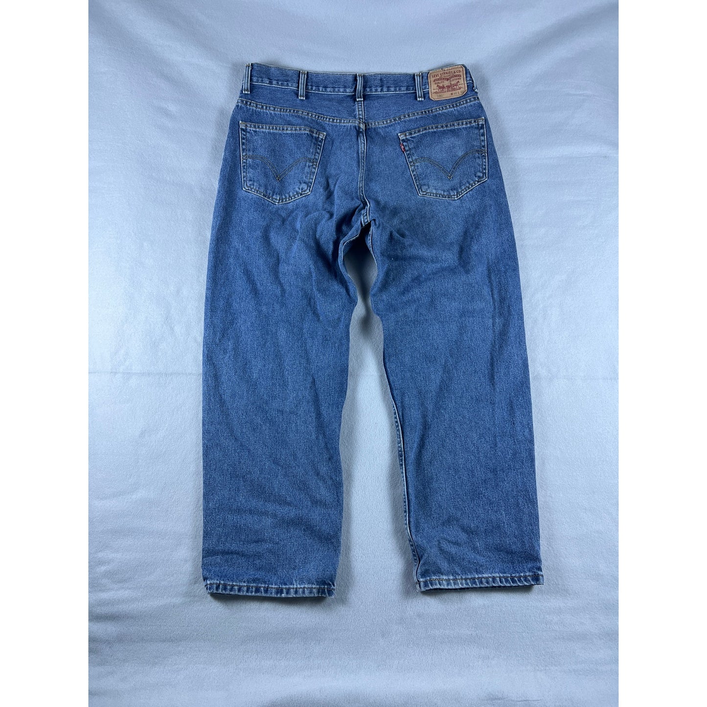 Levi 550 Relaxed Fit Jeans - 40