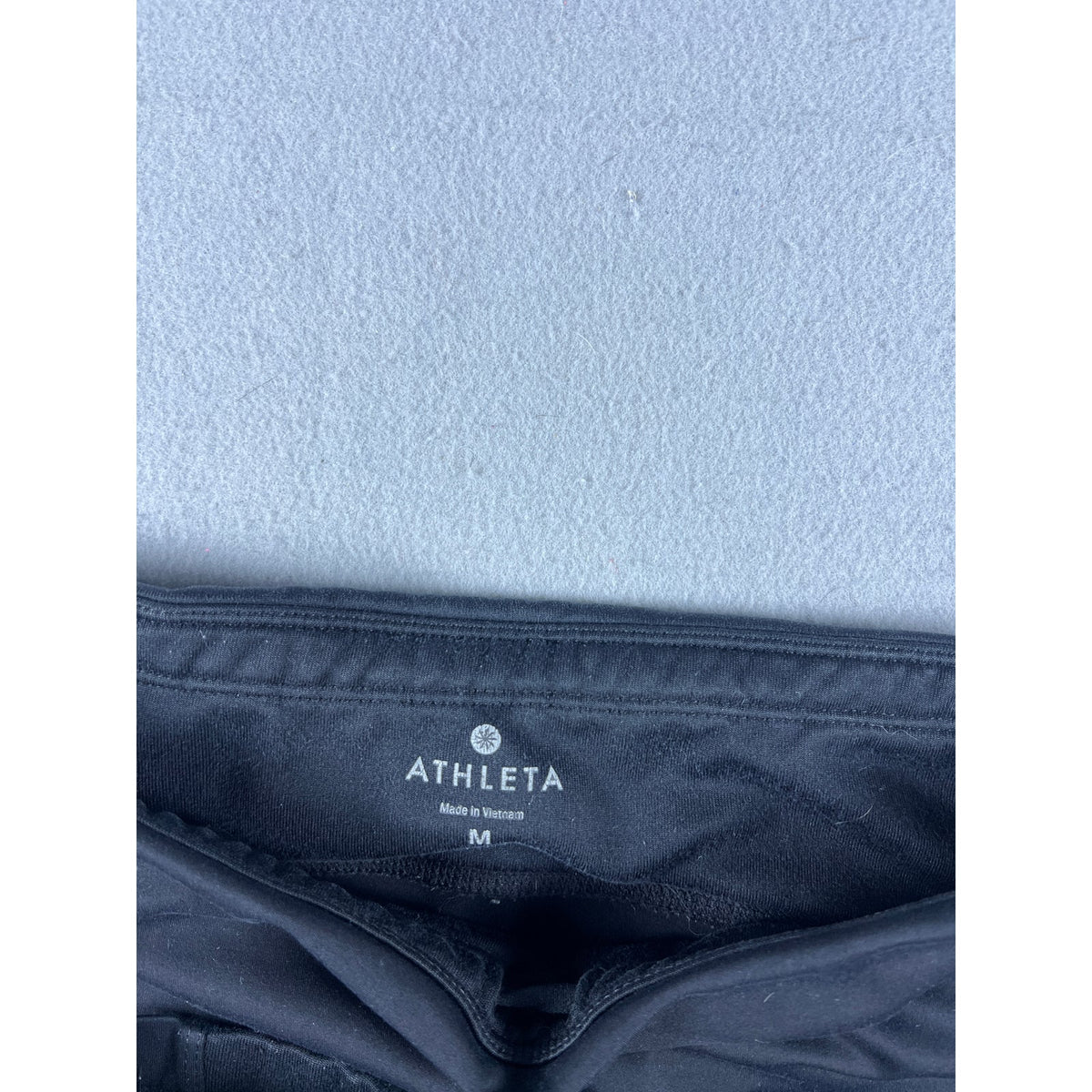 Athleta Tight Leggings - M