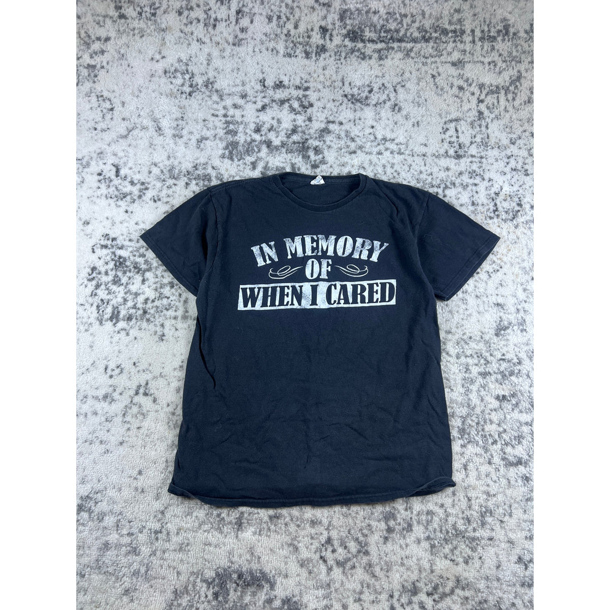 Funny Sarcastic Graphic T-Shirt - M