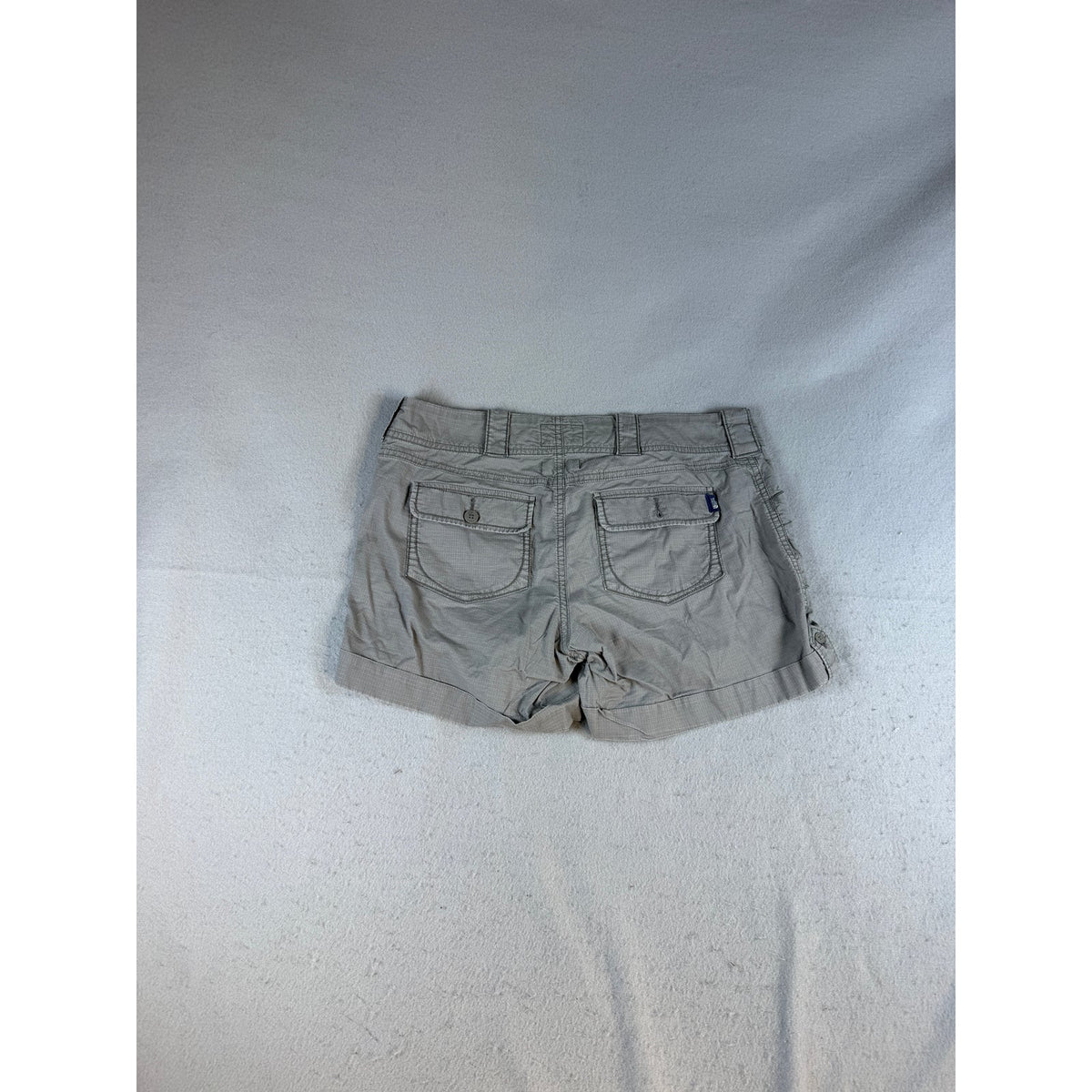 North Face Low Rise Ripstop Shorts - 6