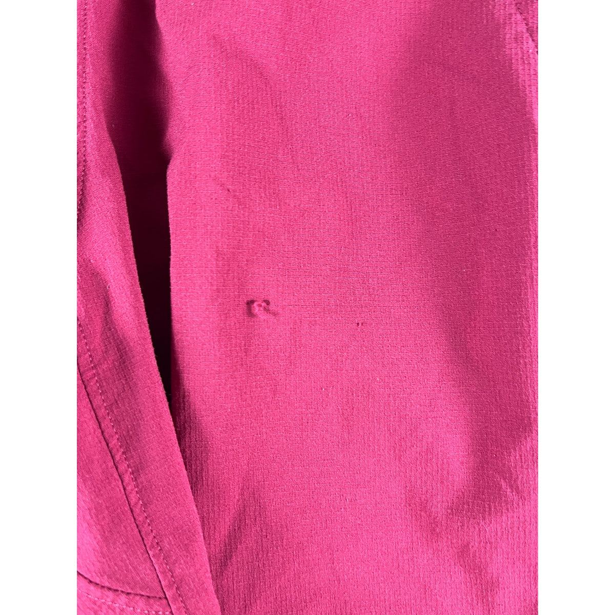 Under Armour Fitted Athletic Shorts - S