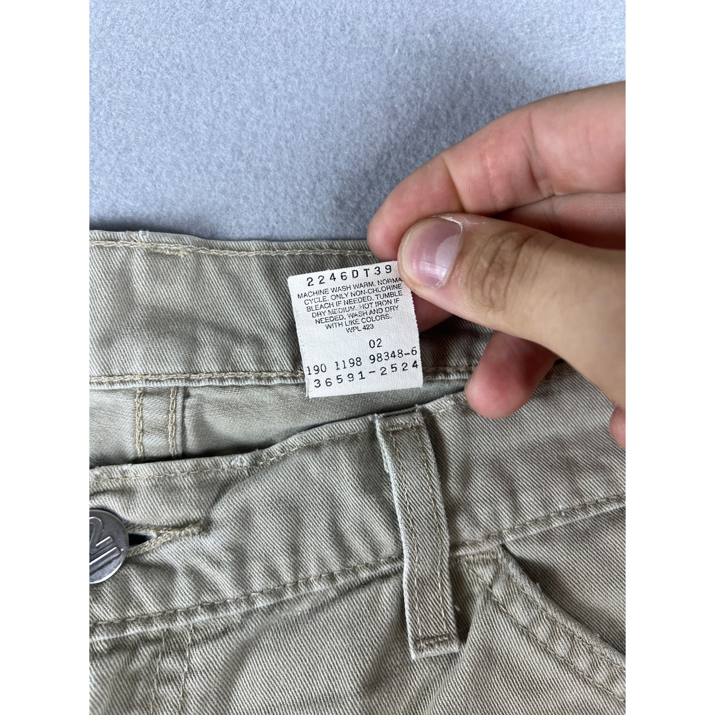 Vintage Levi's L2 Carpenter Shorts - 36
