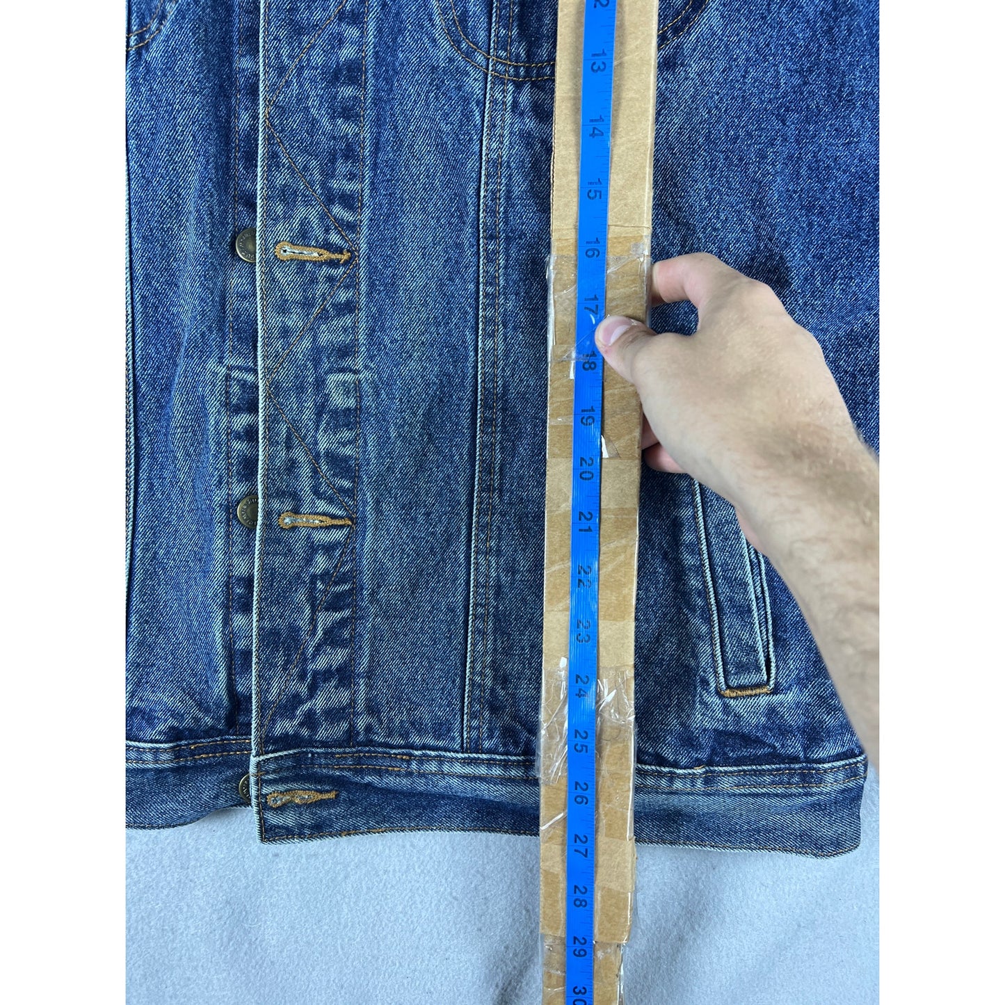 Wrangler Rugged Wear Denim Trucker Jacket - L