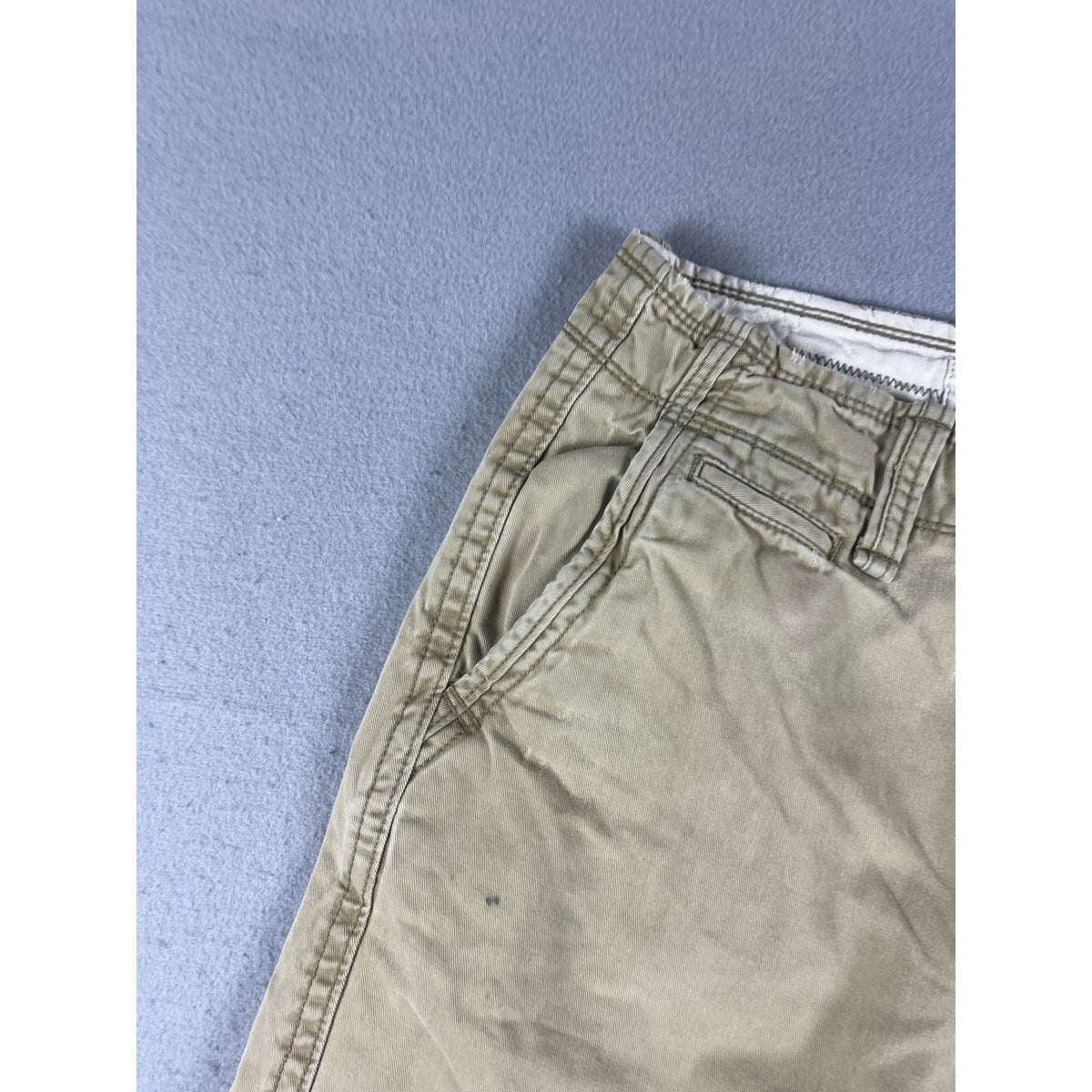 American Eagle Chino Shorts - 28