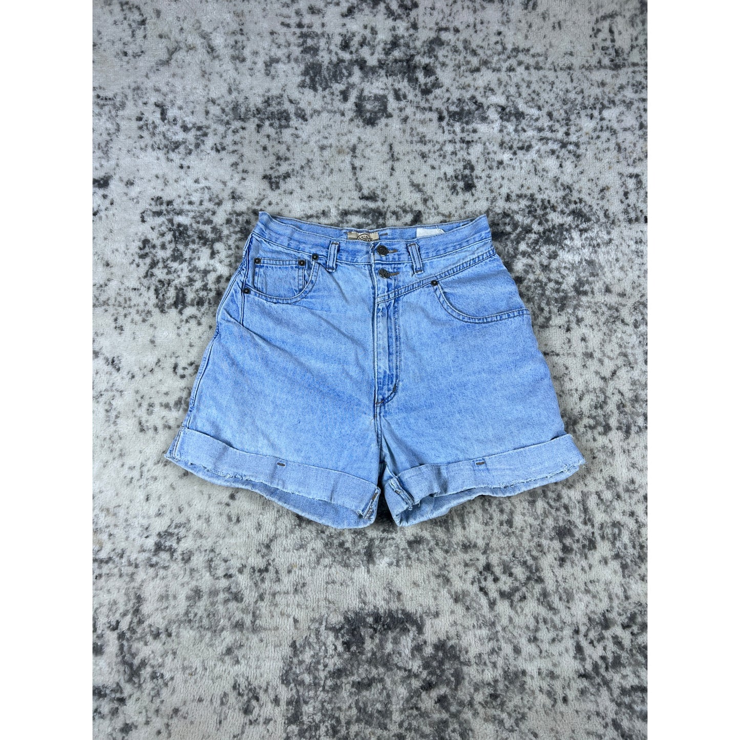 DENIM REPUBLIC high rise jean shorts - 27