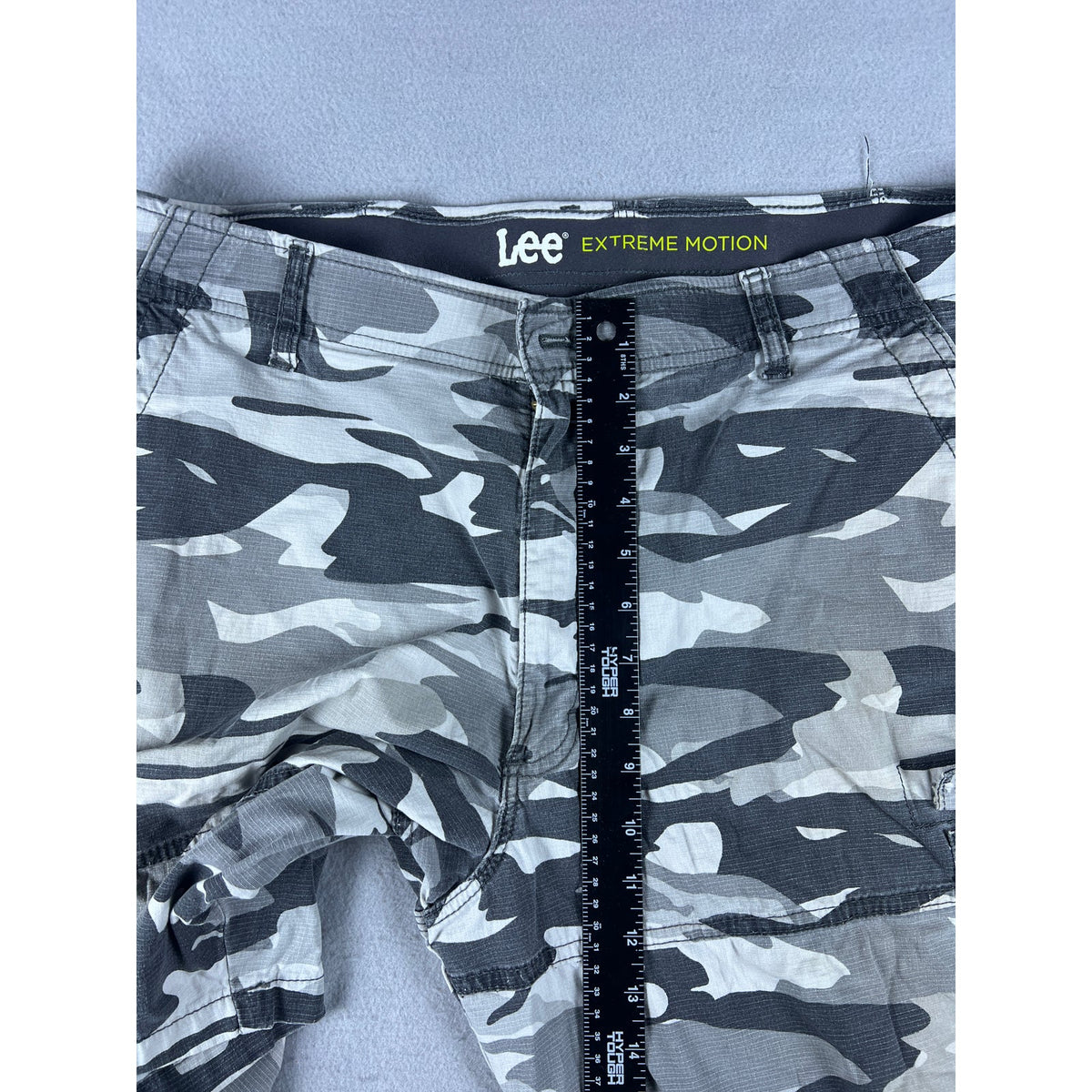 Lee Extreme Motion Camo Cargo Shorts - 40